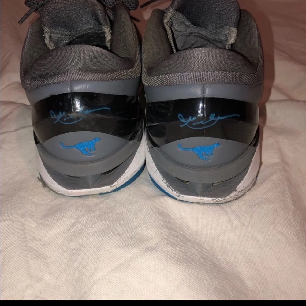 Kobe 7 Grey Cheetah Shoes - Picture 4 of 7